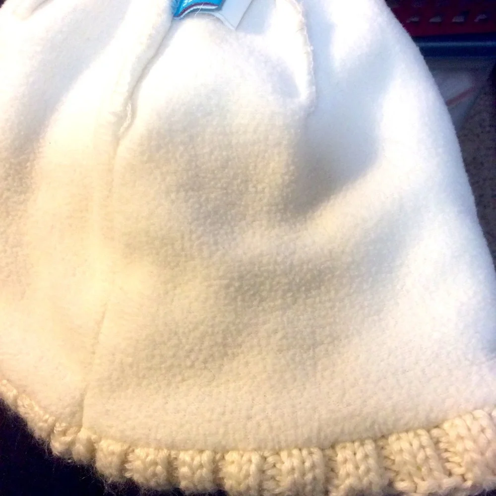 Burton Cable Knit Fleece Lined Winter Beanie OS